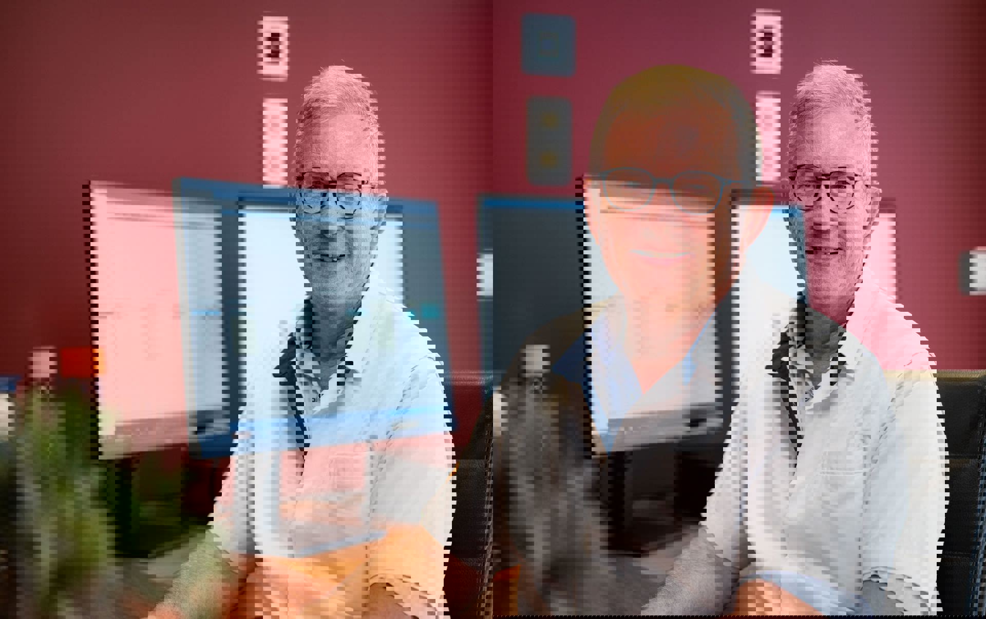 L0A4393 Min L0A4393 Min