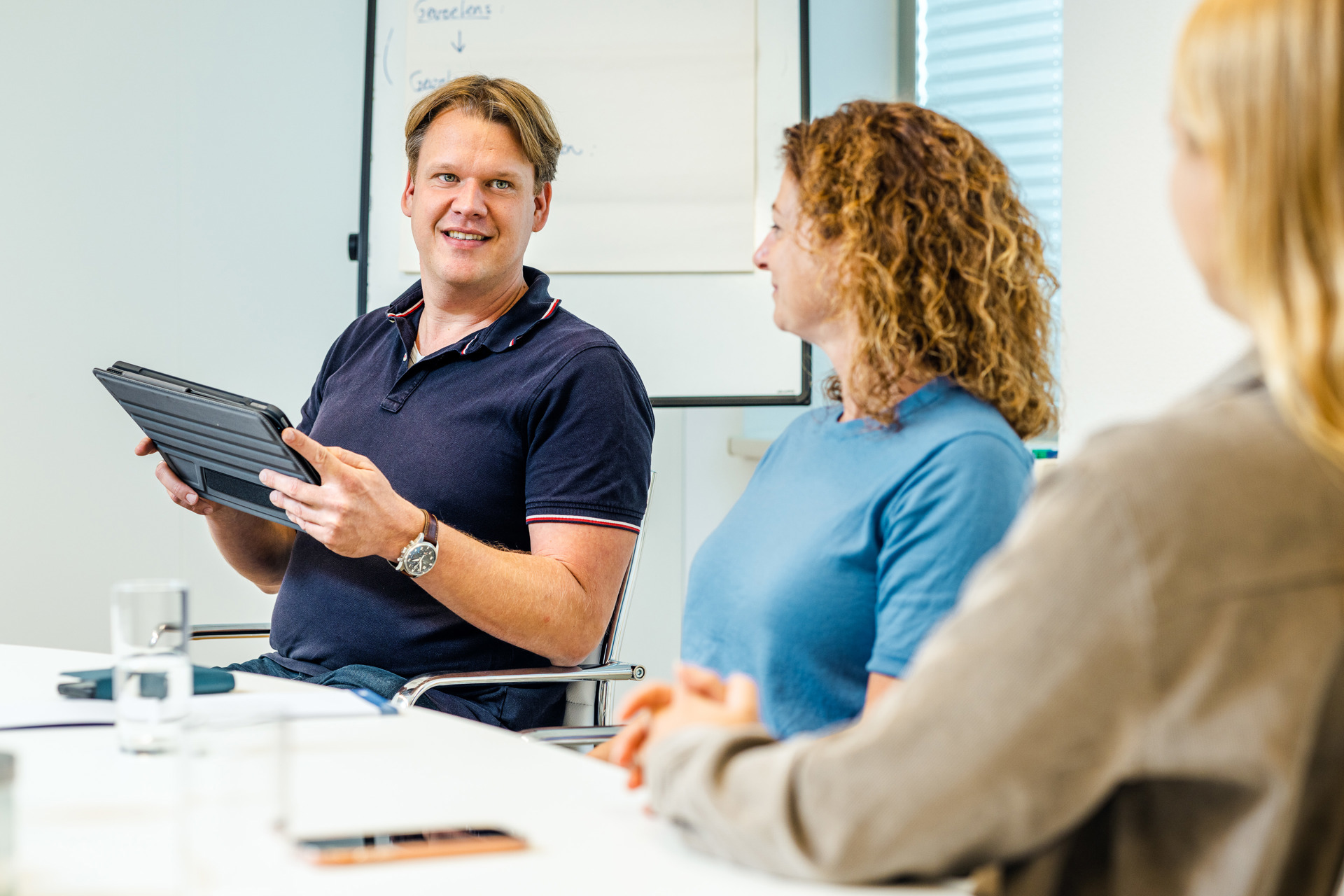 REEM_220908_3023.jpg REEM_220908_3023.jpg